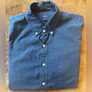 J Crew button up long sleeve dress shirt. Mens size Medium. Blue and green.